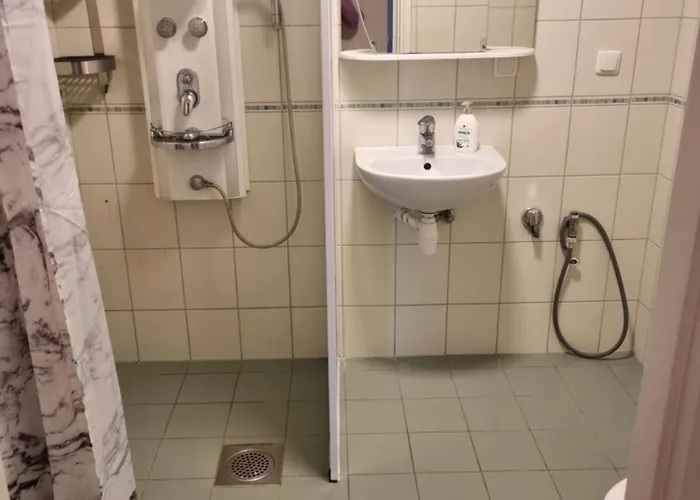 Kartina Apartamento *